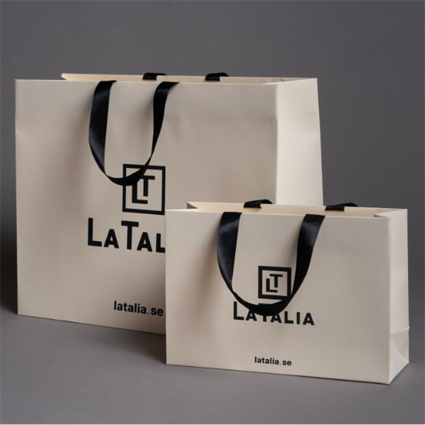 LATALIA logo paper bag with soft touch treat